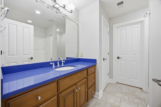 2901 Fairfax Lane, Lexington, KY 40509