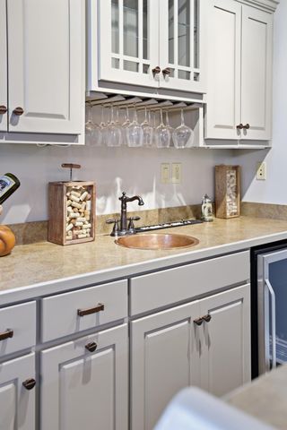 2901 Fairfax Lane, Lexington, KY 40509