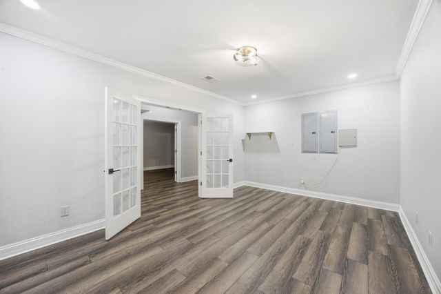 2901 Fairfax Lane, Lexington, KY 40509