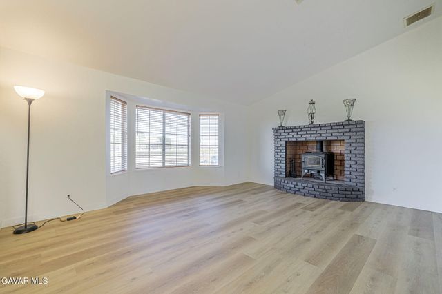 7930 Elder Avenue, Rosamond, CA 93560