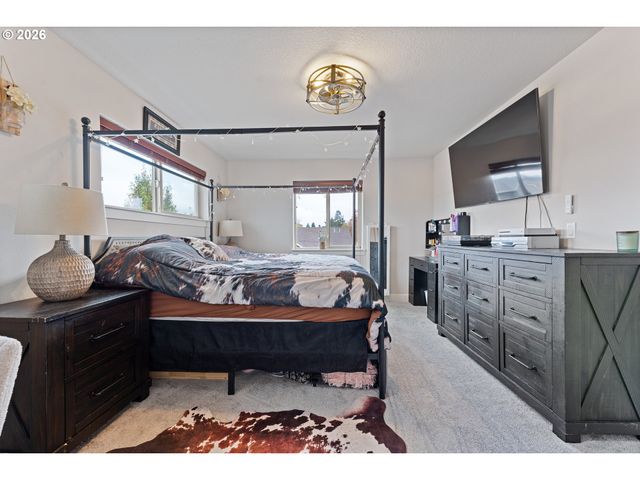 2262 WINDSTREAM St, Forest Grove, OR 97116