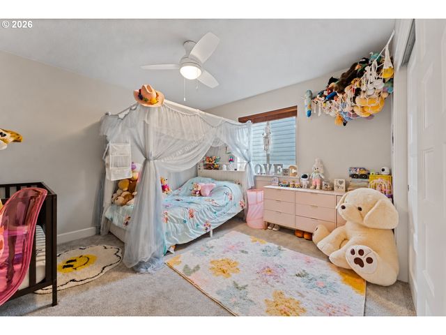 2262 WINDSTREAM St, Forest Grove, OR 97116