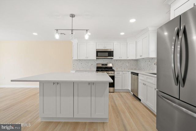 501 FORMAN AVE, Point Pleasant Beach, NJ 08742