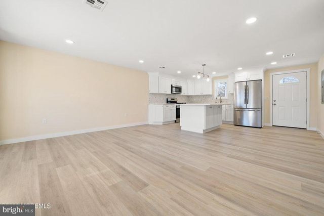 501 FORMAN AVE, Point Pleasant Beach, NJ 08742