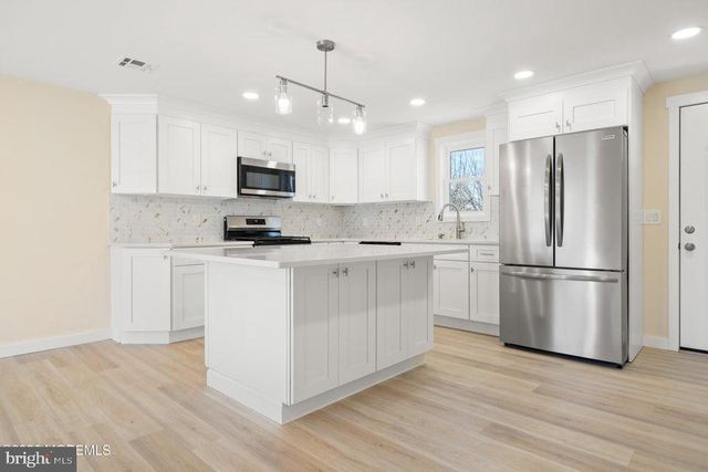 501 FORMAN AVE, Point Pleasant Beach, NJ 08742