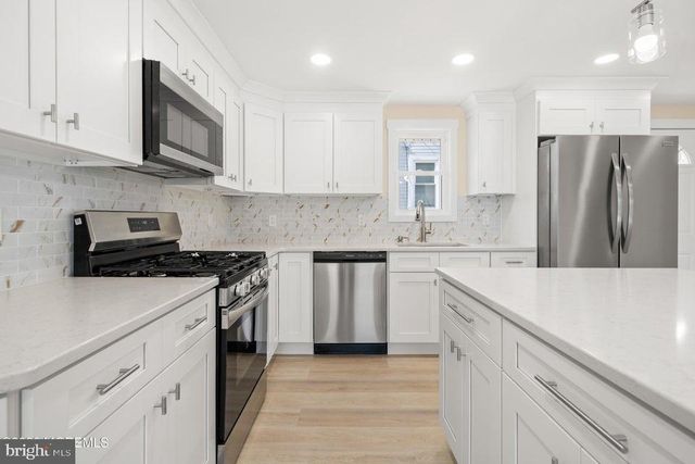 501 FORMAN AVE, Point Pleasant Beach, NJ 08742