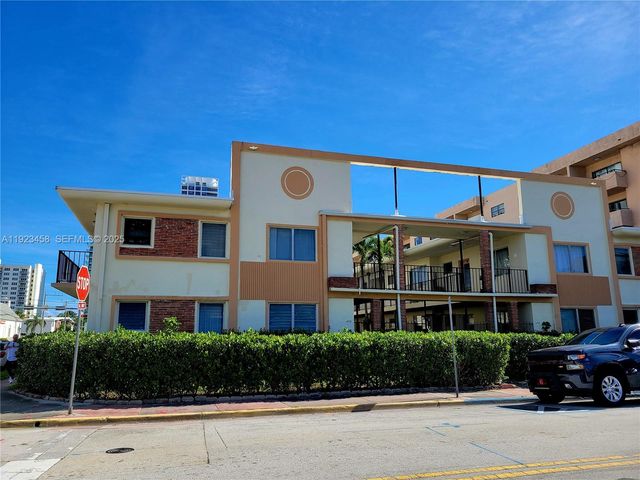 6895 BYRON AVE 207, Miami Beach, FL 33009
