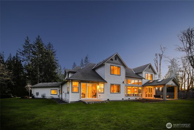 21310 SE 11th Street, Sammamish, WA 98075