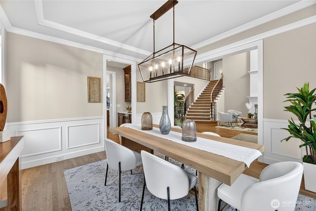 21310 SE 11th Street, Sammamish, WA 98075