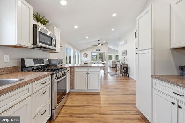 35080 SOUTH DR, Lewes, DE 19958