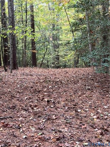 10565 Continental Rd, New Kent, VA 23141