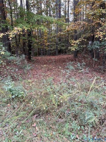 10565 Continental Rd, New Kent, VA 23141