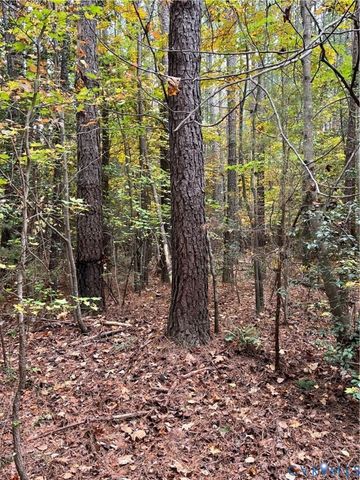 10565 Continental Rd, New Kent, VA 23141