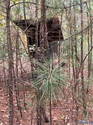 10565 Continental Rd, New Kent, VA 23141