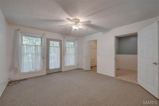 1075 Twin Oaks Drive, Doe Run, MO 63637