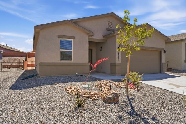 1528 Estrella Noche Loop NE, Rio Rancho, NM 87144