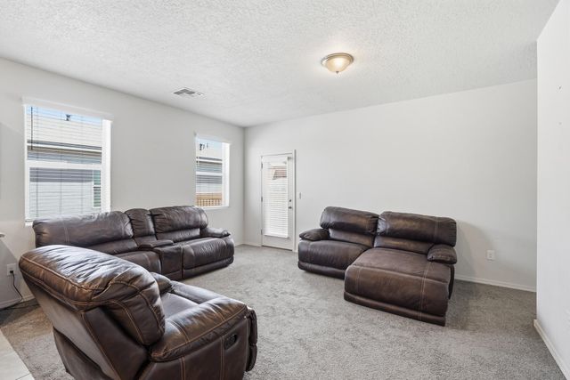 1528 Estrella Noche Loop NE, Rio Rancho, NM 87144