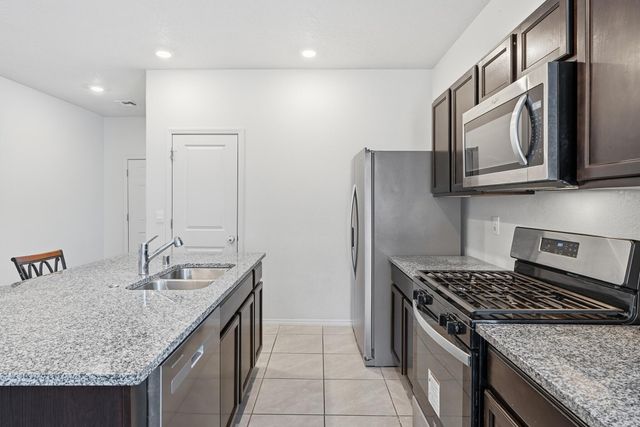 1528 Estrella Noche Loop NE, Rio Rancho, NM 87144