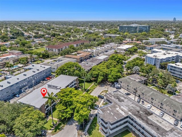 500 S Luna Ct 6, Hollywood, FL 33021