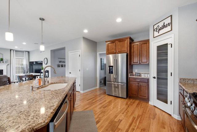 N72W7763 Harvest LANE, Cedarburg, WI 53012