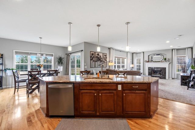 N72W7763 Harvest LANE, Cedarburg, WI 53012