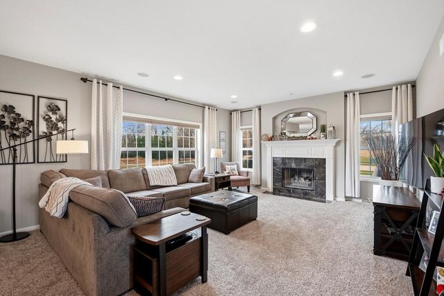 N72W7763 Harvest LANE, Cedarburg, WI 53012