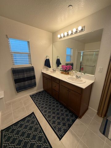 3742 Bayou Rd, Sacramento, CA 95835