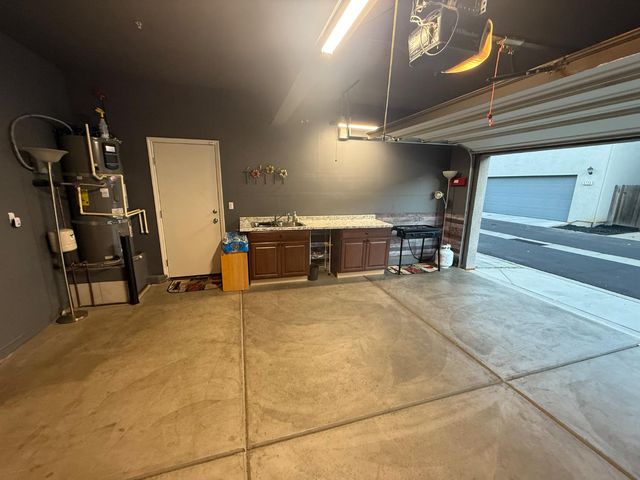 3742 Bayou Rd, Sacramento, CA 95835