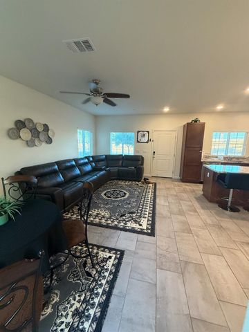 3742 Bayou Rd, Sacramento, CA 95835