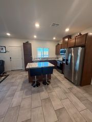 3742 Bayou Rd, Sacramento, CA 95835