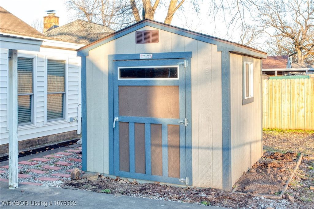 2212 S W Street 2212 S W Street