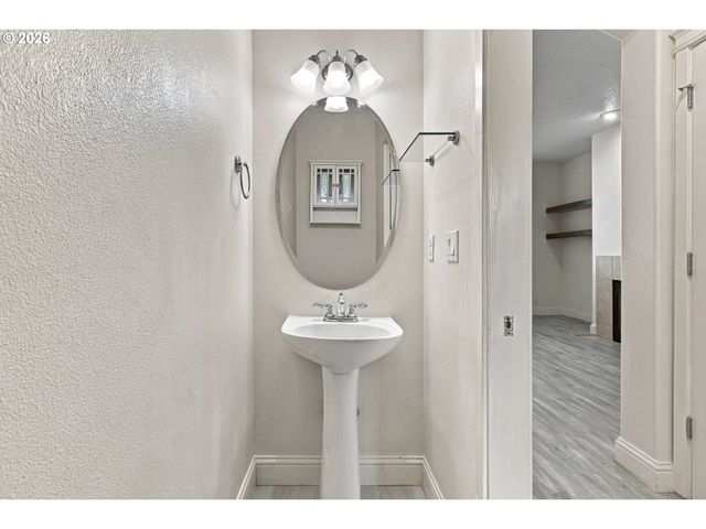 5412 Ne 52ND St, Vancouver, WA 98661