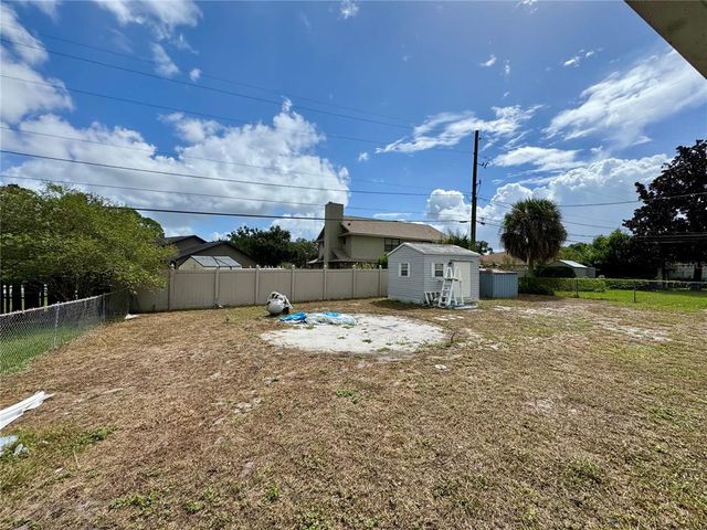 903 MARSCASTLE AVENUE, Orlando, FL 32812