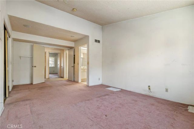 8601 Sunland Boulevard 20, Sun Valley, CA 91352