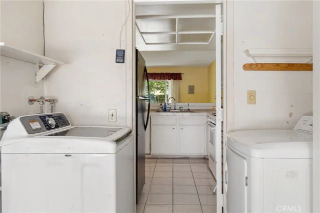 8601 Sunland Boulevard 20, Sun Valley, CA 91352