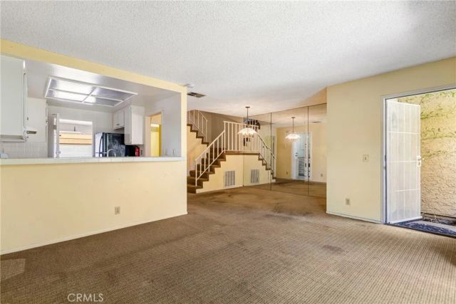 8601 Sunland Boulevard 20, Sun Valley, CA 91352