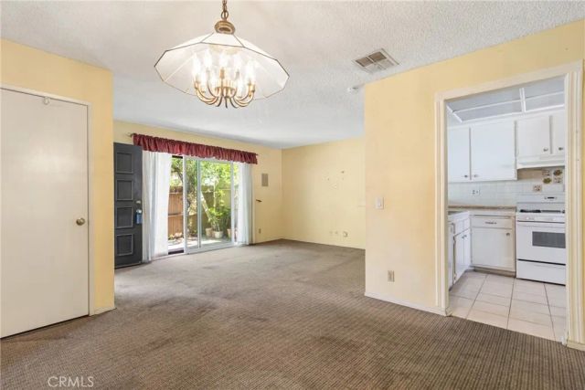 8601 Sunland Boulevard 20, Sun Valley, CA 91352