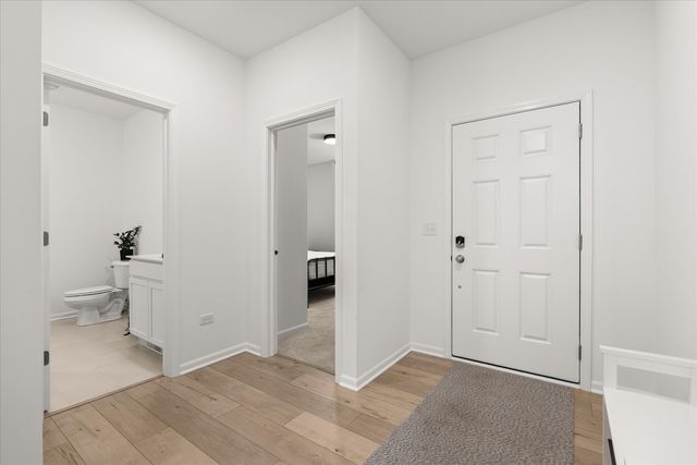 1662 Patterson Avenue, North Aurora, IL 60542