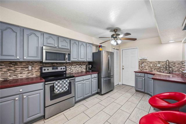 22442 VALE AVENUE, Punta Gorda, FL 33980
