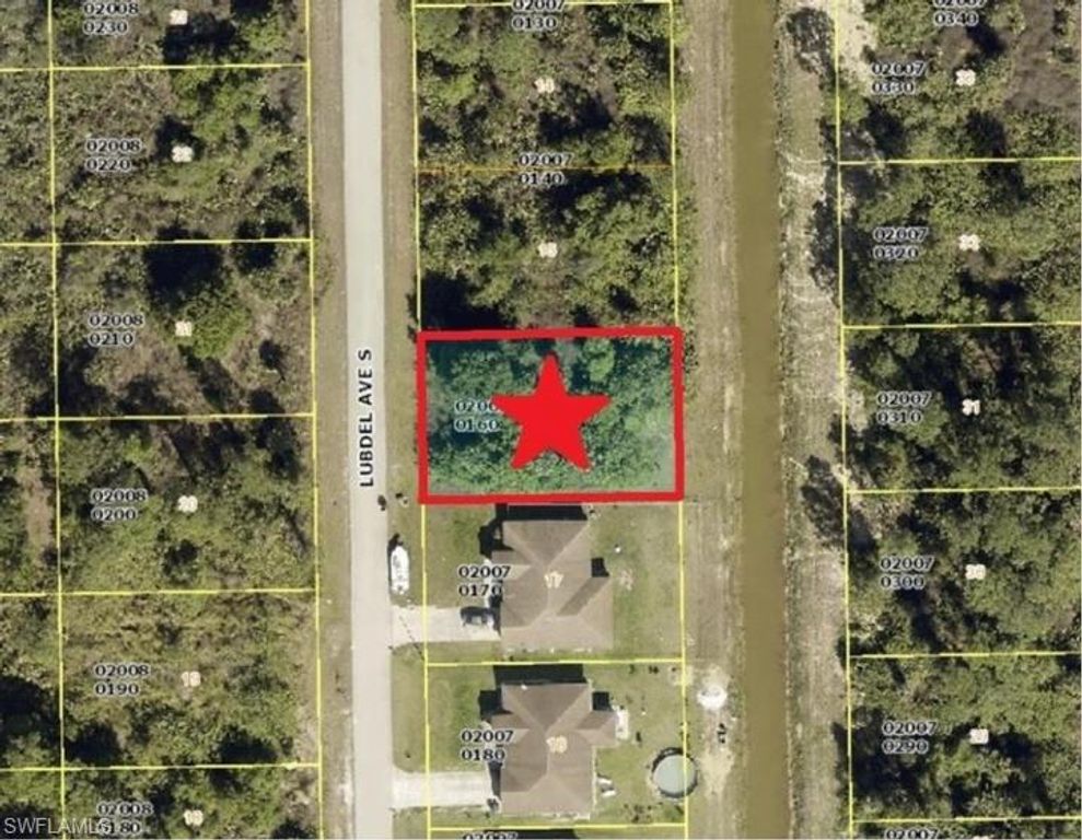 323 Lubdel AVE S, LEHIGH ACRES, FL 33974 — exterior