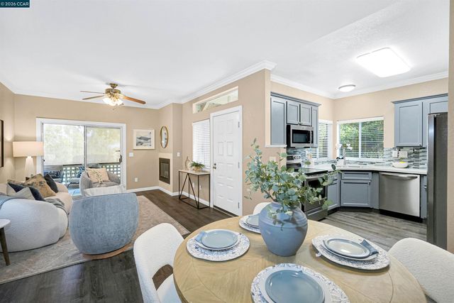 138 Marsala Ct, Hercules, CA 94547