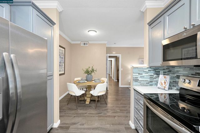 138 Marsala Ct, Hercules, CA 94547