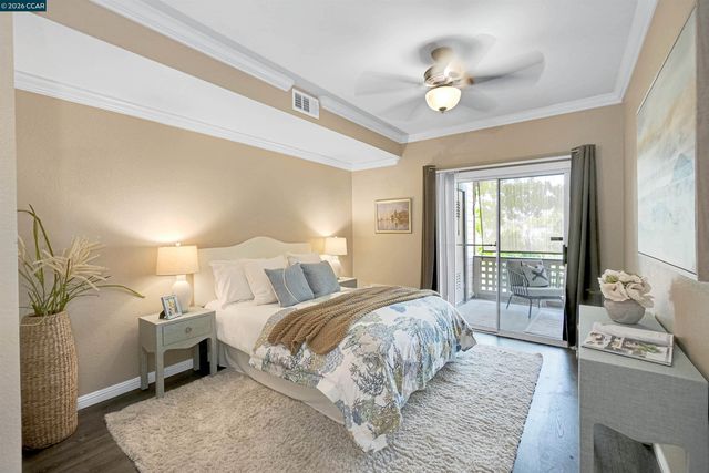 138 Marsala Ct, Hercules, CA 94547