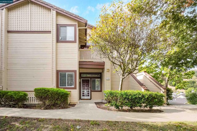 138 Marsala Ct, Hercules, CA 94547