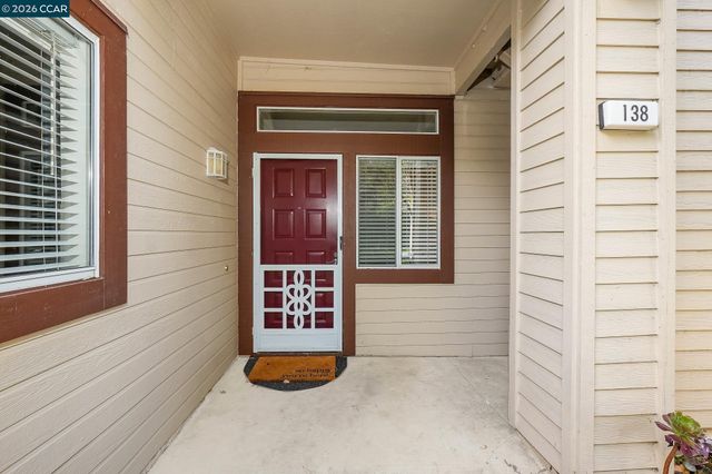 138 Marsala Ct, Hercules, CA 94547