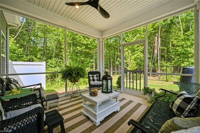 23146 Preserve PL, Carrollton, VA 23314