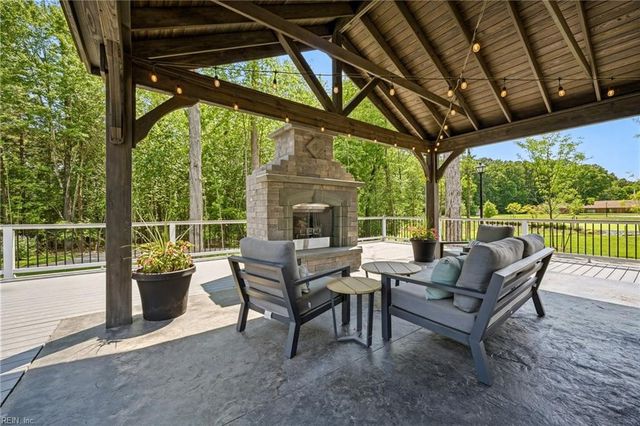 23146 Preserve PL, Carrollton, VA 23314