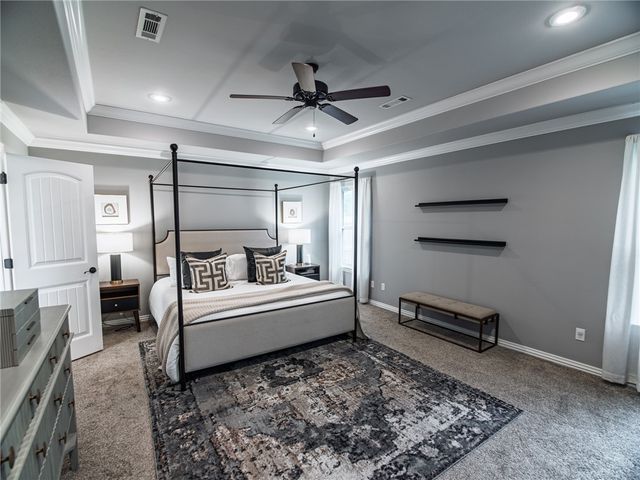 2 Haworth Circle, Bella Vista, AR 72714