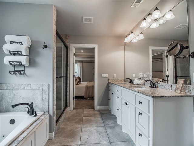 2 Haworth Circle, Bella Vista, AR 72714