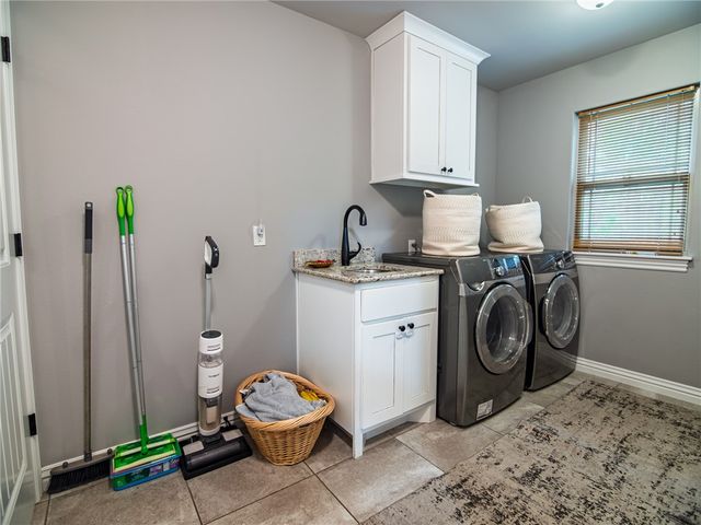 2 Haworth Circle, Bella Vista, AR 72714